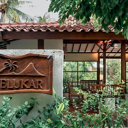 Belukar Villas Джили Трауанган Екстериор снимка