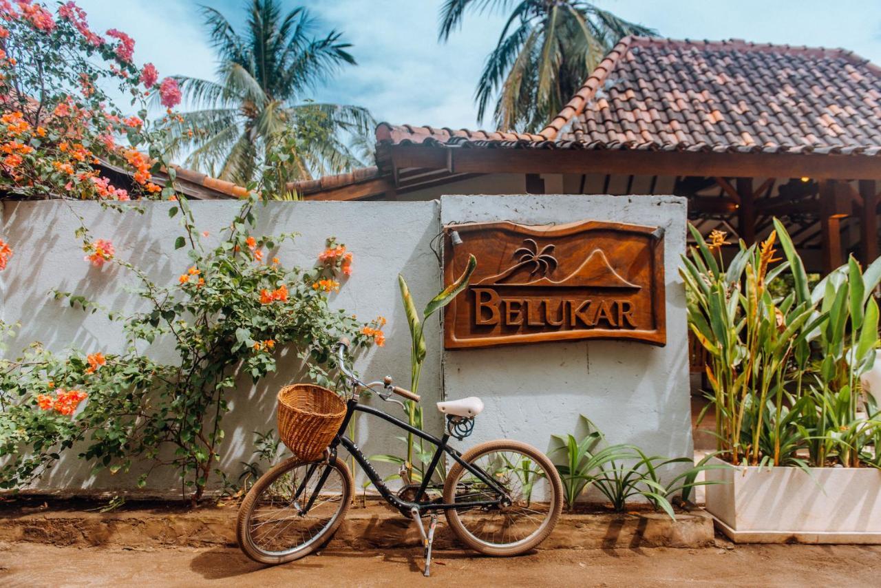 Belukar Villas Джили Трауанган Екстериор снимка