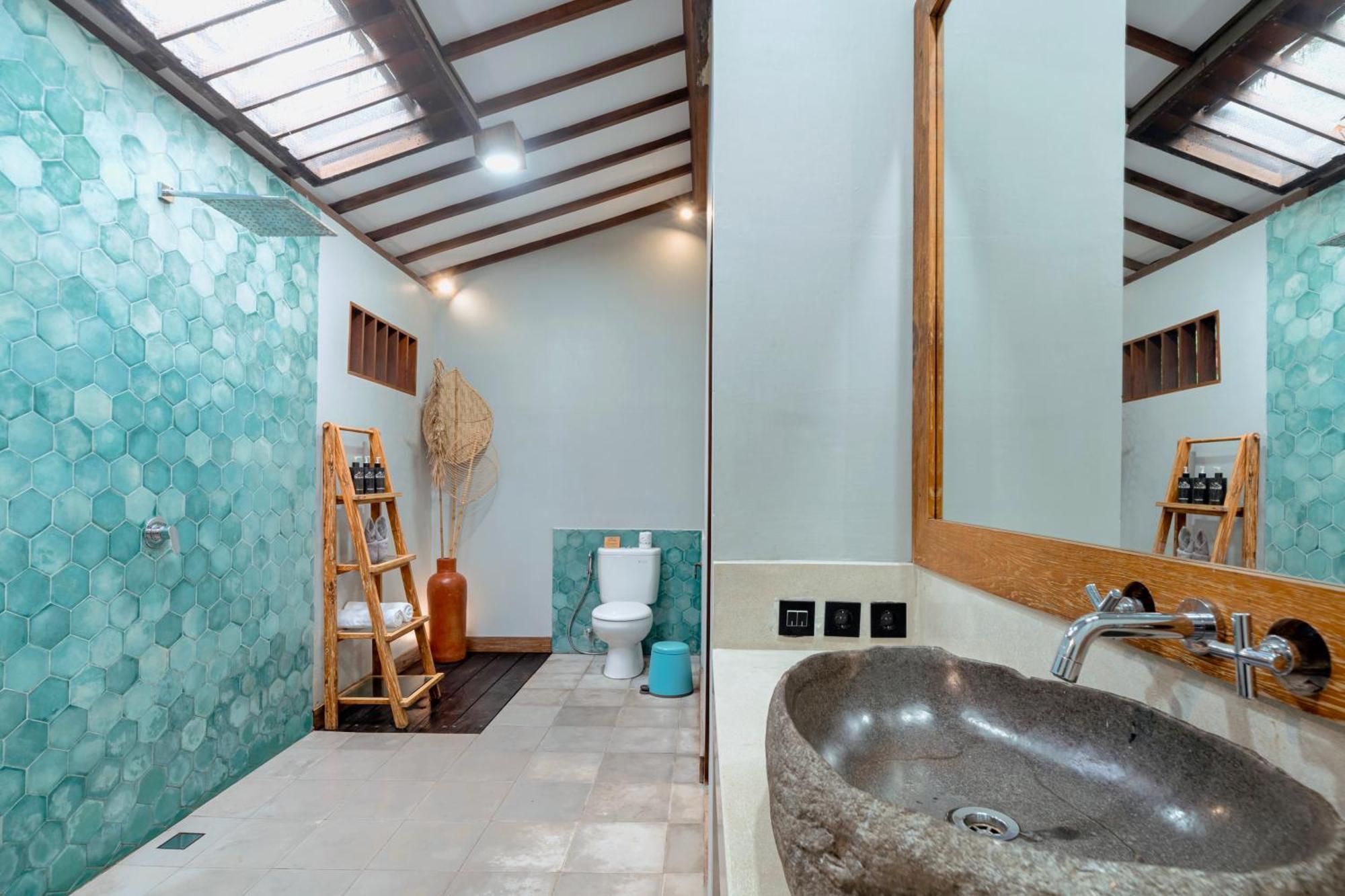 Belukar Villas Джили Трауанган Екстериор снимка